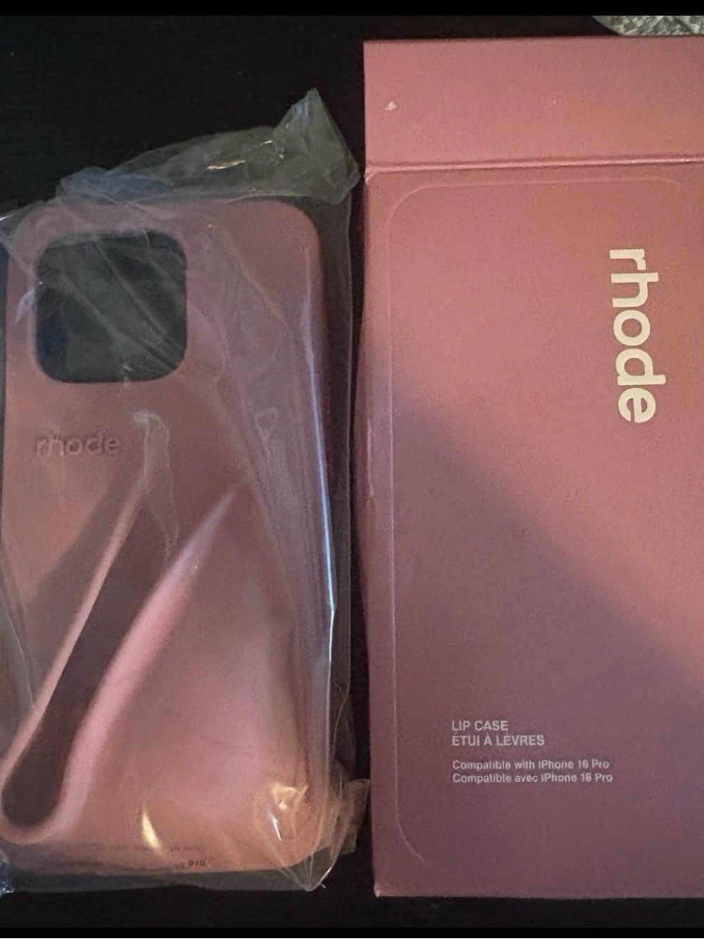 RHODE Lip Case for iPhone 16 Pro - Pretzel color